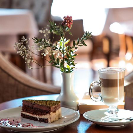 West Davraz Hotel Çobanisa Dış mekan fotoğraf