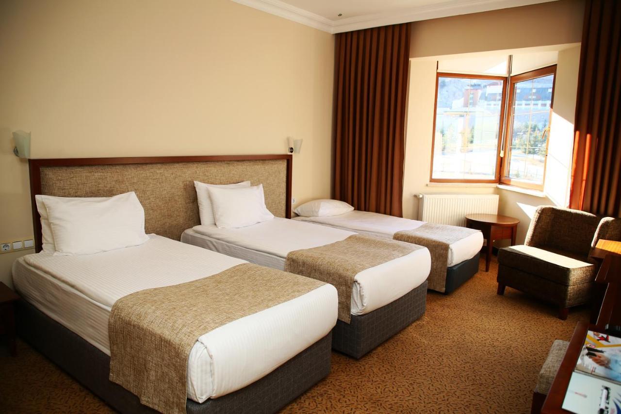 West Davraz Hotel Çobanisa Dış mekan fotoğraf
